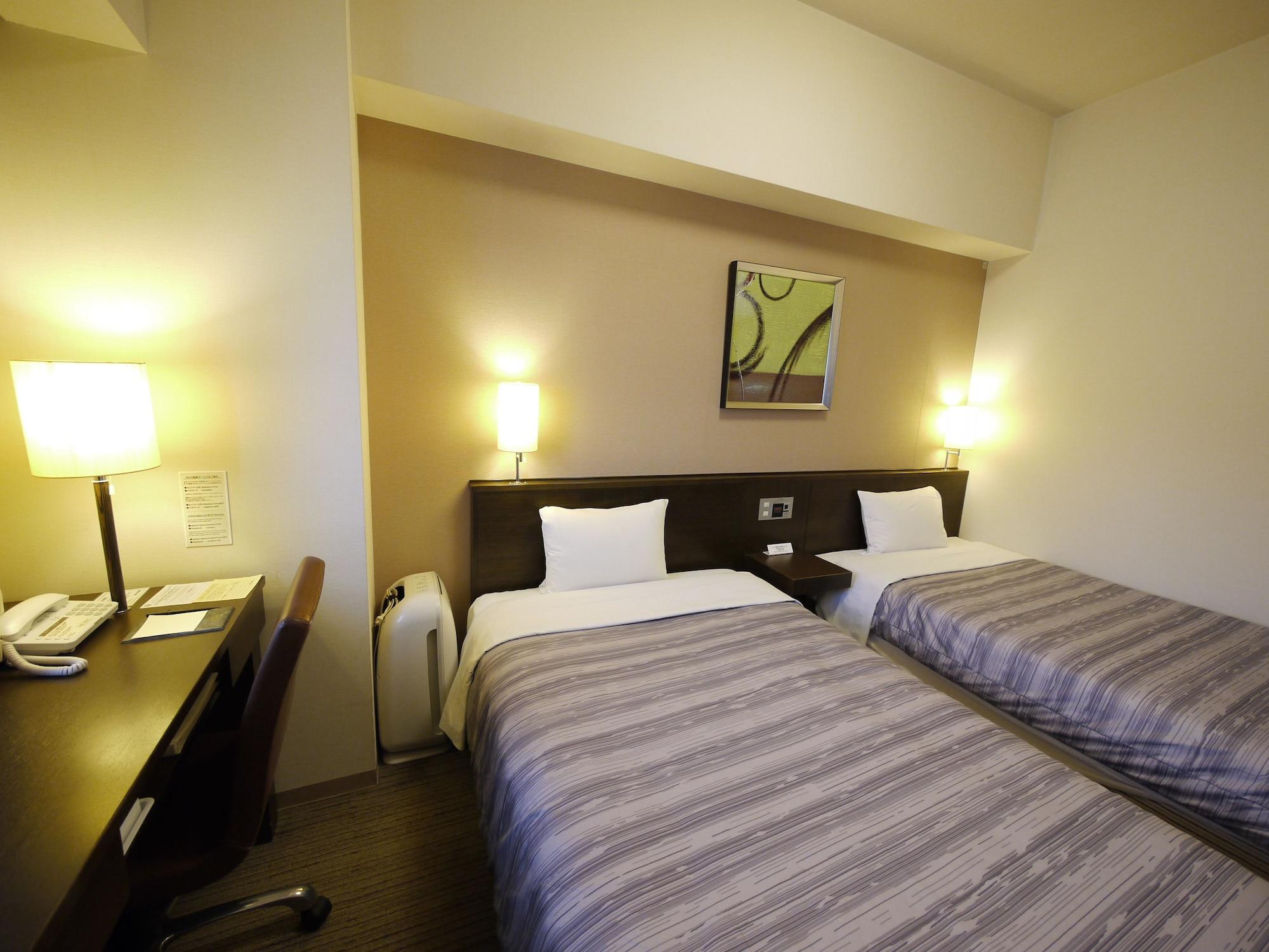 Hotel Route-Inn Chitose Ekimae Экстерьер фото