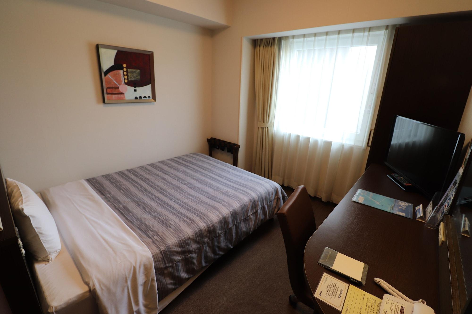 Hotel Route-Inn Chitose Ekimae Экстерьер фото