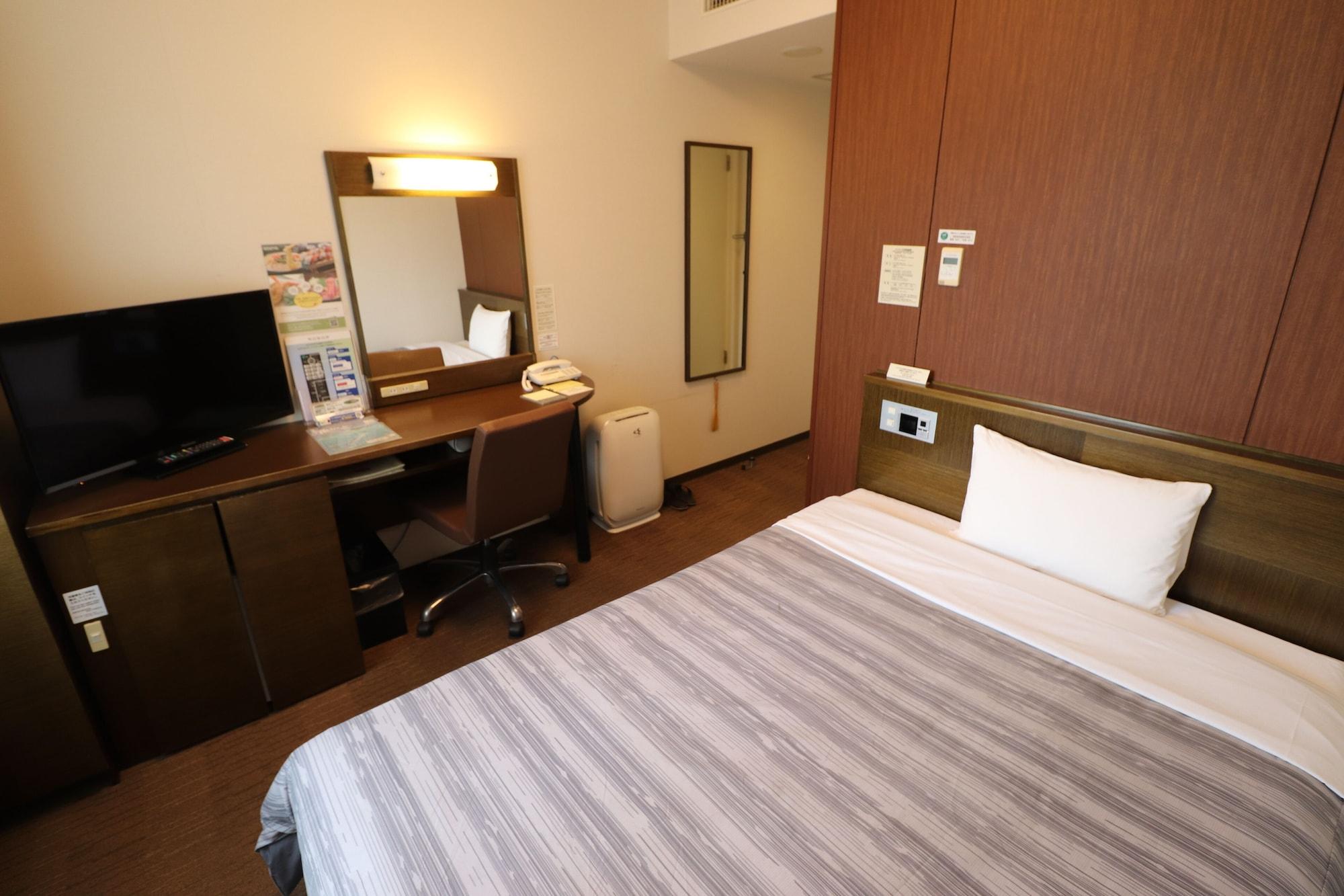 Hotel Route-Inn Chitose Ekimae Экстерьер фото