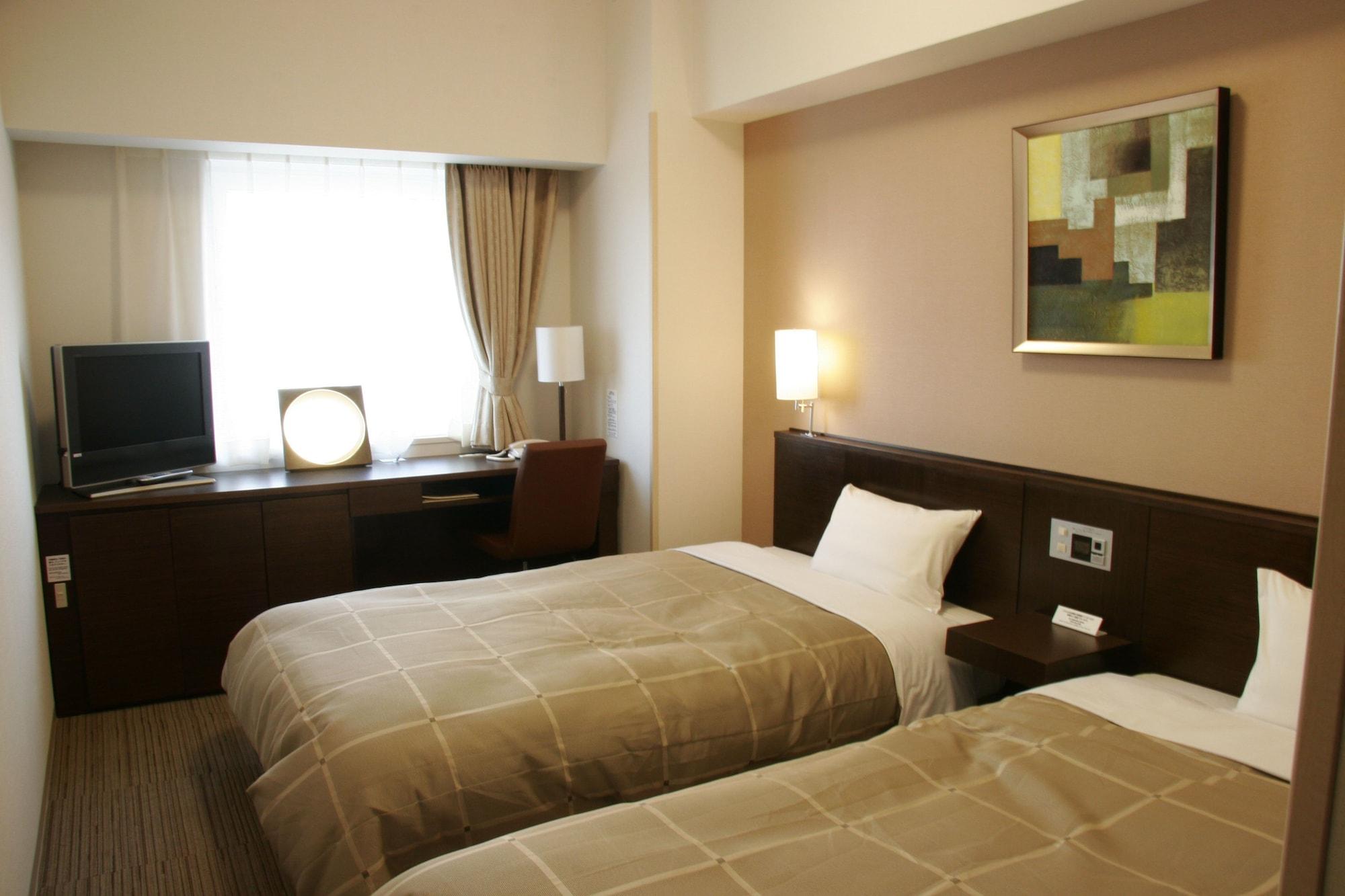 Hotel Route-Inn Chitose Ekimae Экстерьер фото