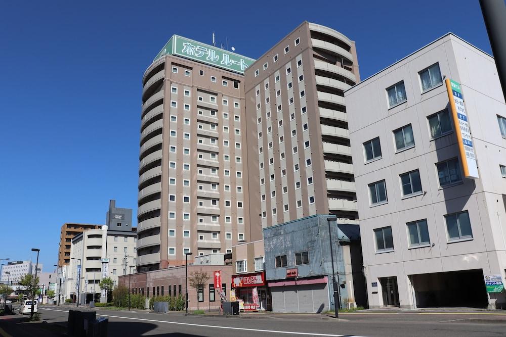 Hotel Route-Inn Chitose Ekimae Экстерьер фото