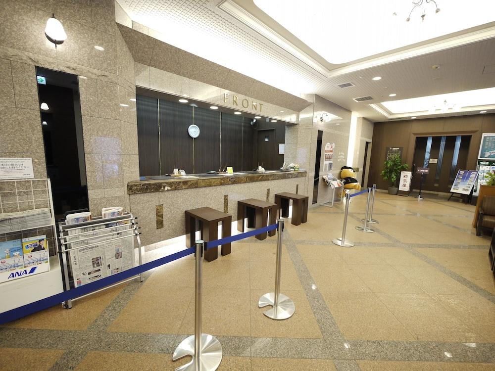 Hotel Route-Inn Chitose Ekimae Экстерьер фото