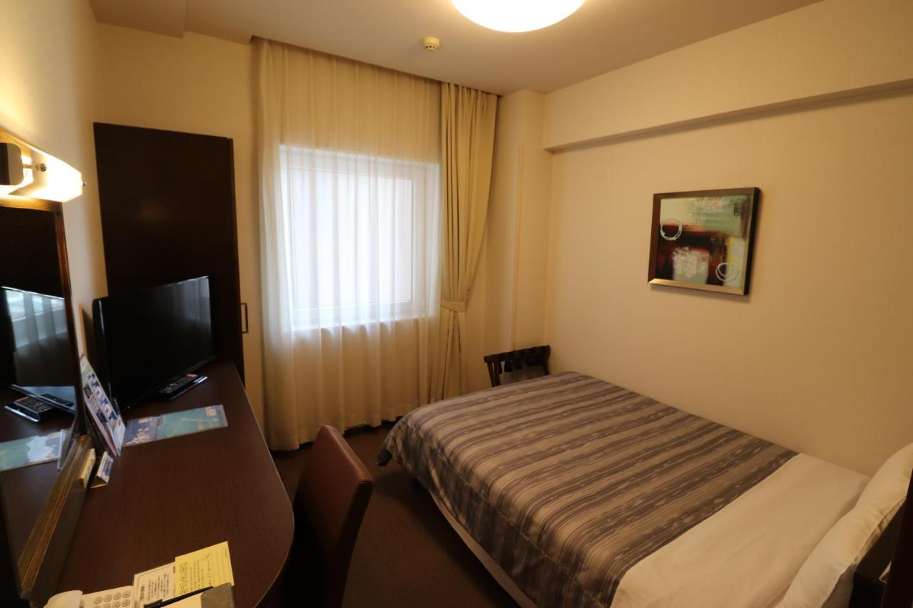 Hotel Route-Inn Chitose Ekimae Экстерьер фото