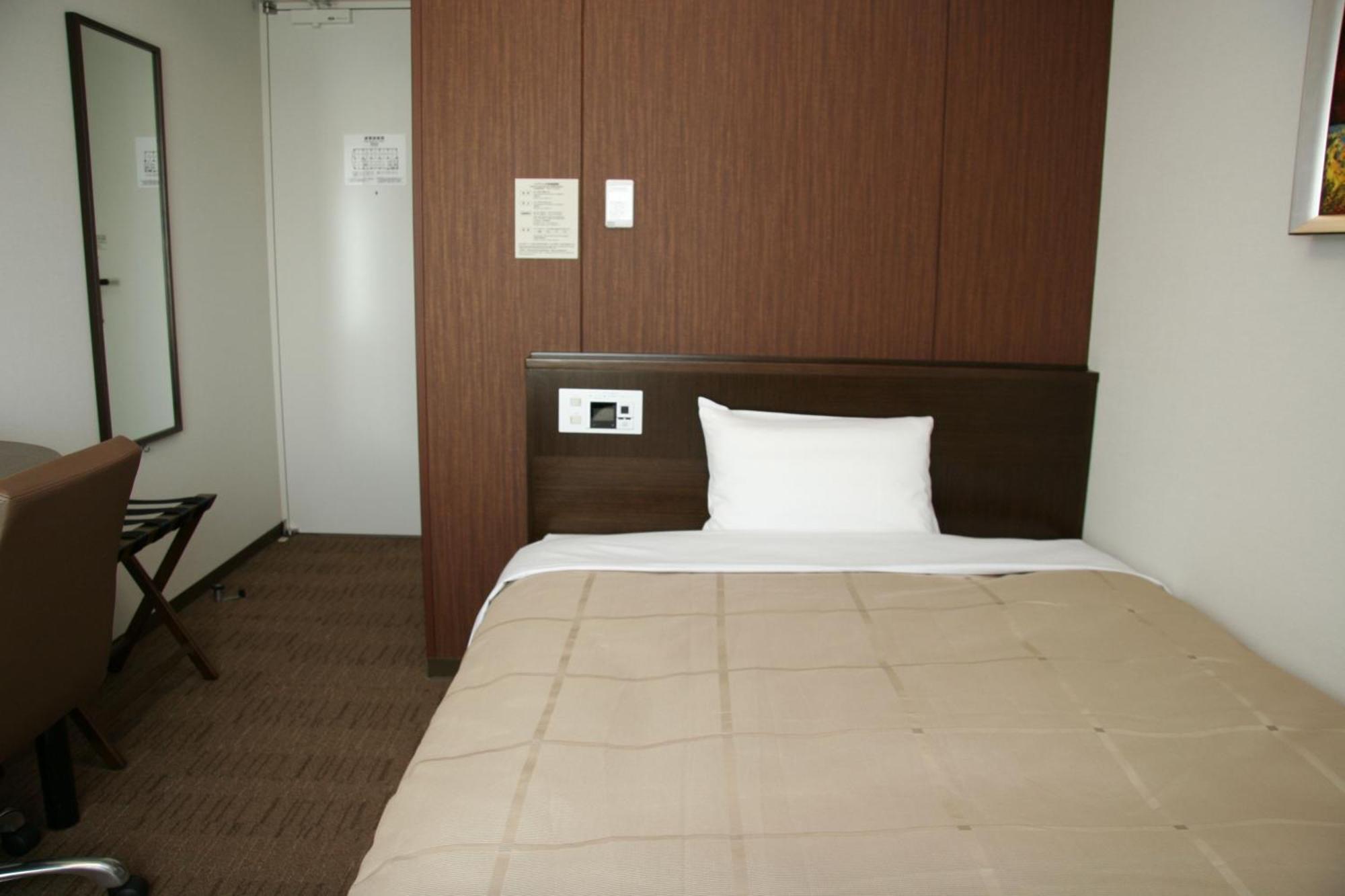 Hotel Route-Inn Chitose Ekimae Экстерьер фото