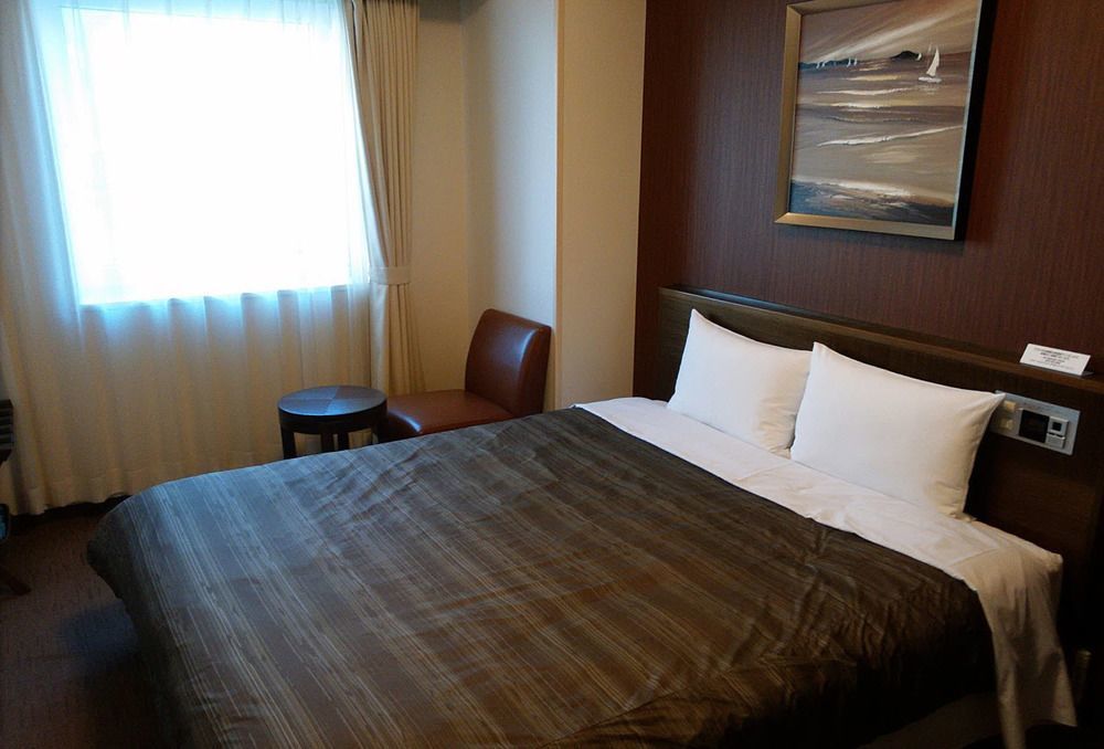 Hotel Route-Inn Chitose Ekimae Экстерьер фото