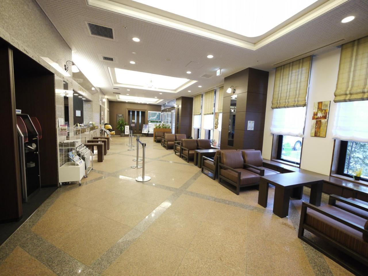 Hotel Route-Inn Chitose Ekimae Экстерьер фото
