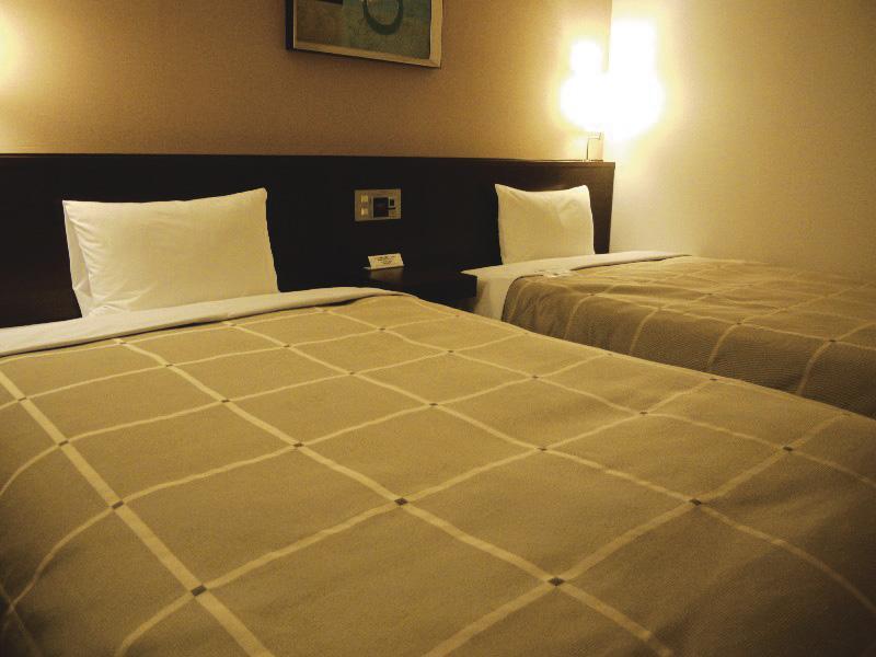 Hotel Route-Inn Chitose Ekimae Экстерьер фото